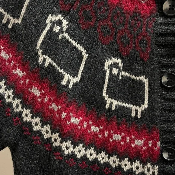 Woolrich Black and deep Red Fair Isle Med Cardigan with Sheep Design EX guc - Picture 3 of 11